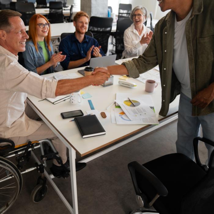 Acești angajați vor primi salarii întregi chiar dacă lucrează mai puțin de opt ore