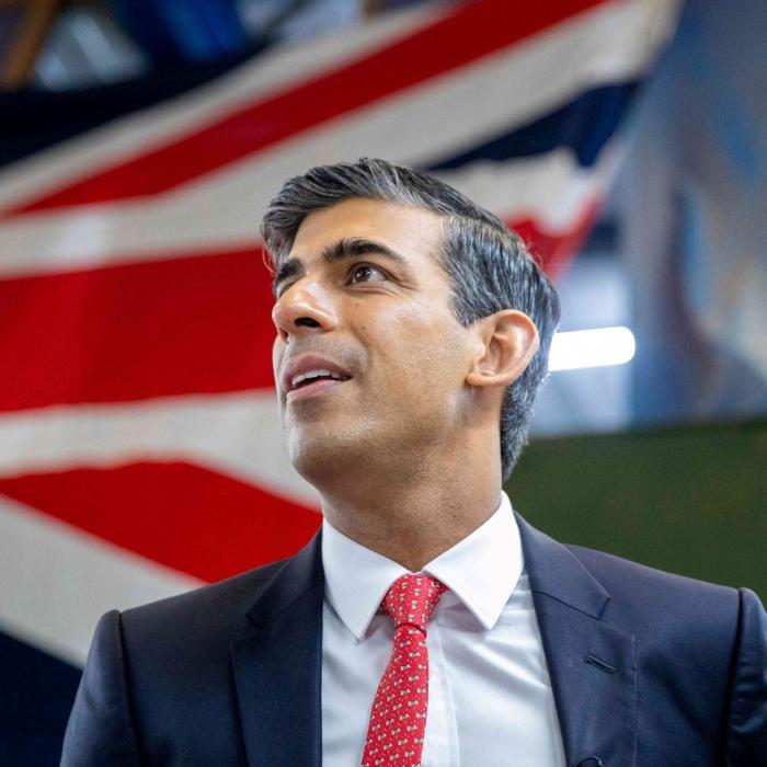 Rishi Sunak, misiune dificilă: Să ridice din genunchi economia britanică 