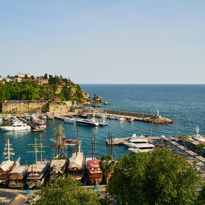 Vacanţele în Antalya, cu 15-20% mai scumpe în 2023. Românii, sfătuiţi să apeleze la early booking
