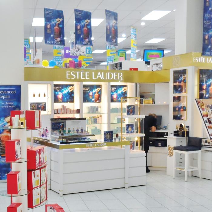 Estee Lauder oferă 2,8 miliarde dolari pentru Tom Ford