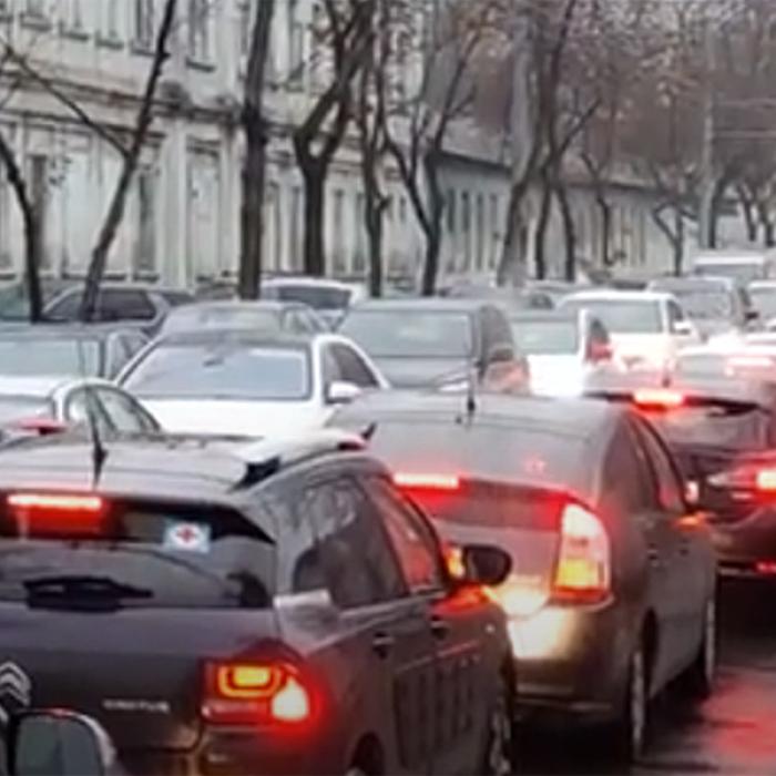 Republica Moldova lăsată pe întuneric de ruși. Haos în Chișinău VIDEO