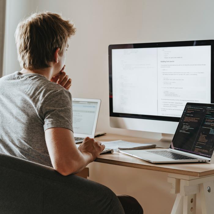 Locurile de muncă "remote", în topul preferinţelor românilor