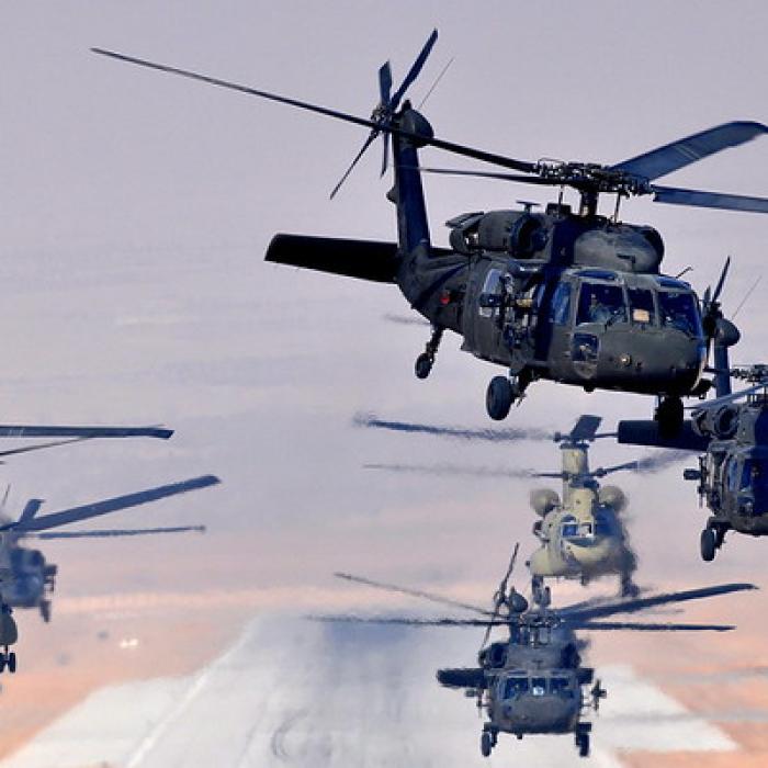 Armata SUA înlocuiește elicopterele Black Hawk. Sikorsky și Boeing contestă decizia