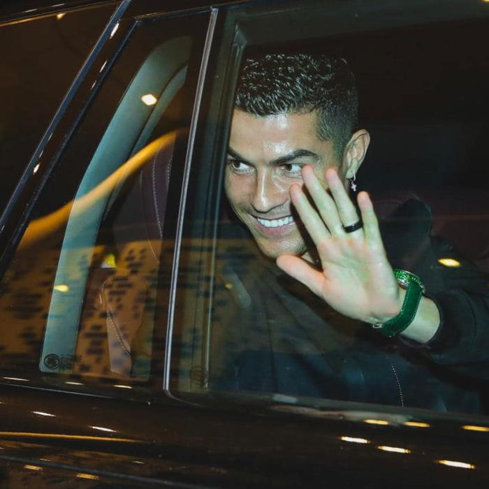 Ronaldo, se alătură fotbaliștilor pentru care s-au plătit munți de bani 