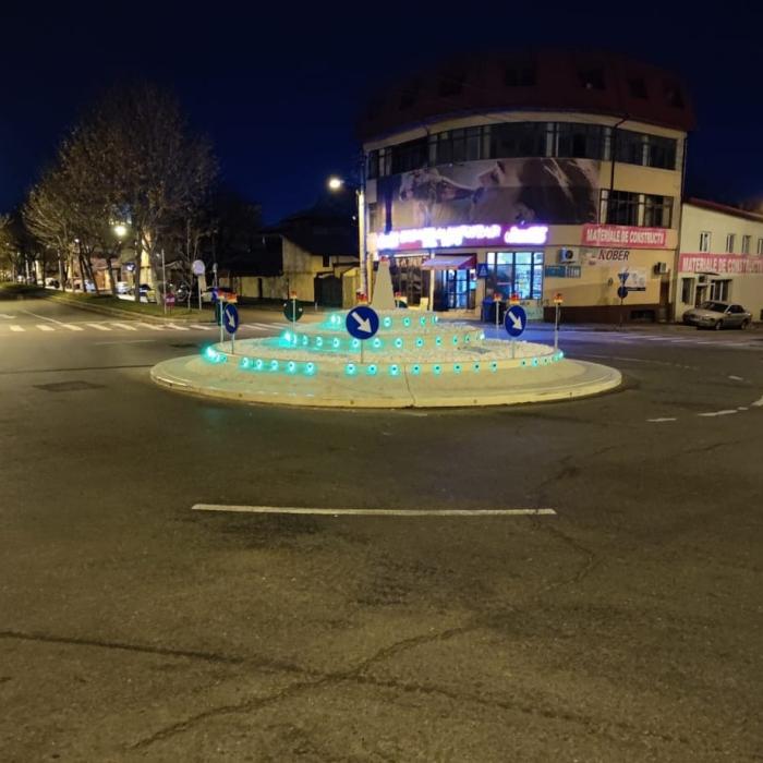 Primăria Capitalei a construit două sensuri giratorii modulare, pentru care a plătit 900.000 de lei