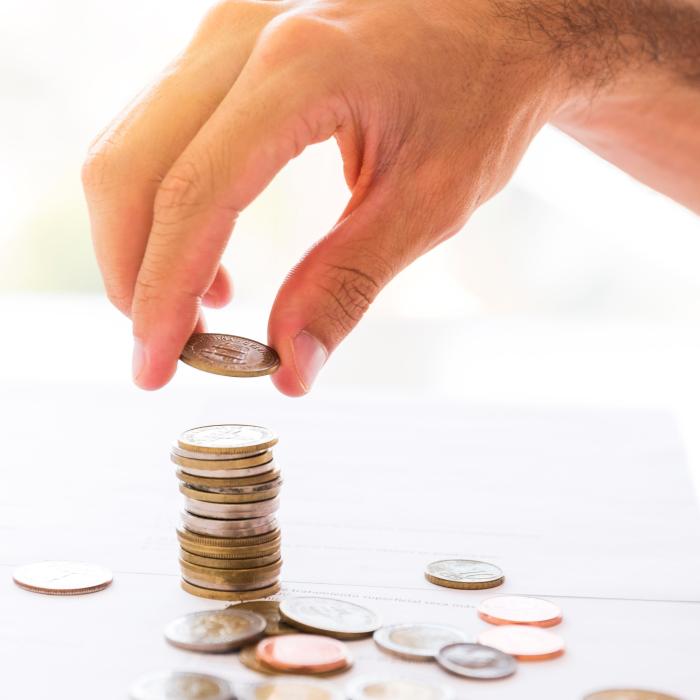 Depozitele la bănci ale populației și firmelor au crescut, în decembrie, cu 3,6%