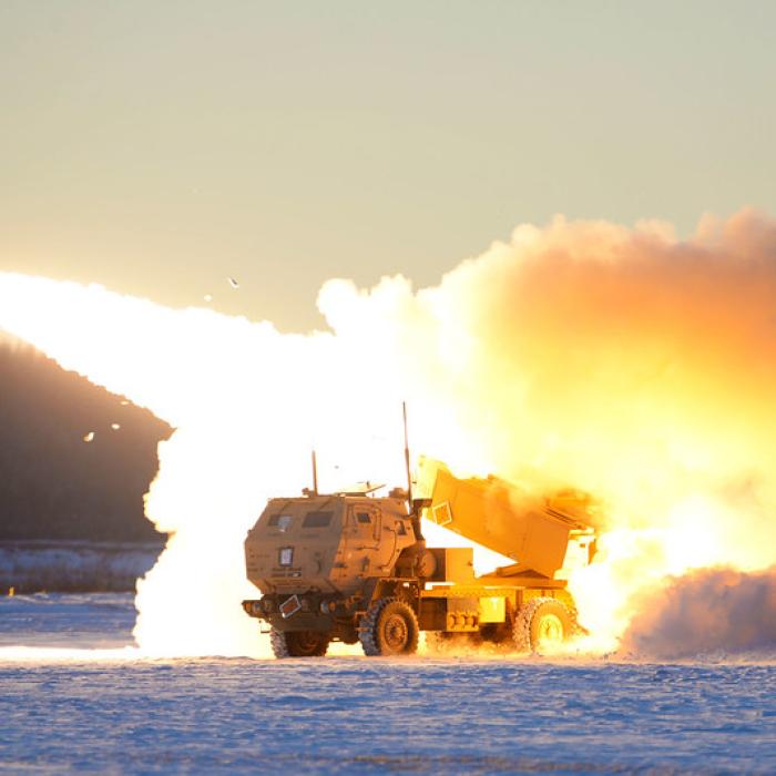 Compania Rheinmetall, gata să accelereze producția și să fabrice rachete HIMARS