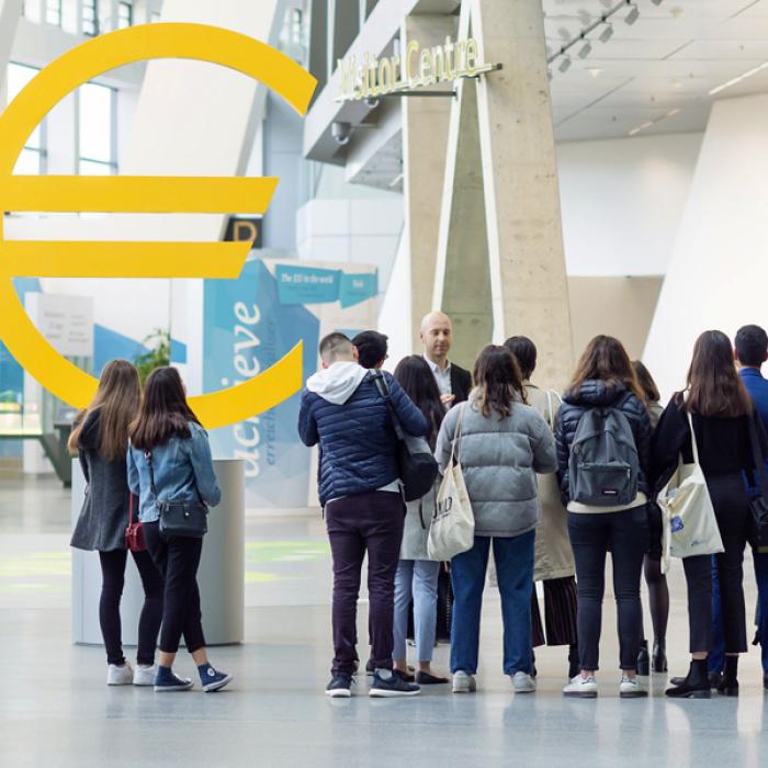 Surpriză! Zona Euro ar putea evita intrarea în recesiune