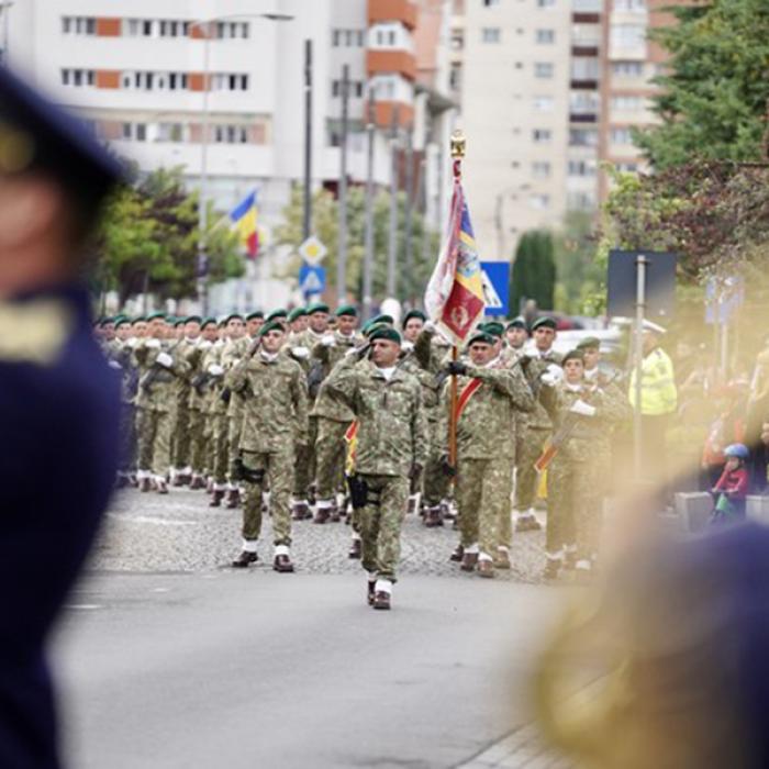 Salariile militarilor și polițiștilor. Modificare privind plata orelor suplimentare
