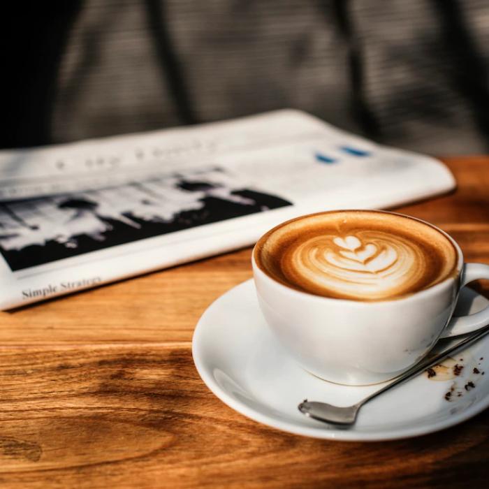 Ştirile dimineţii: Reforma pensiilor, încărcarea cardurilor de energie şi modificarea facturilor