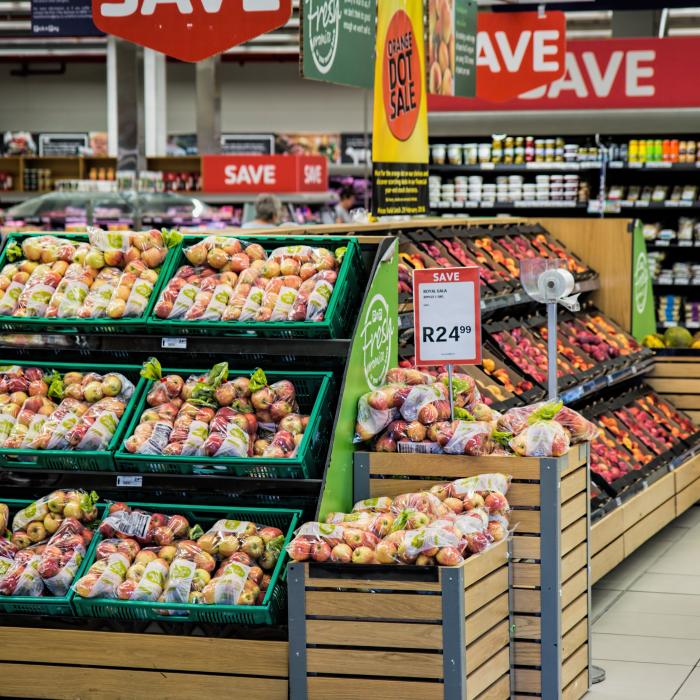 Criză de fructe şi legume în Marea Britanie. S-a introdus raţionalizarea