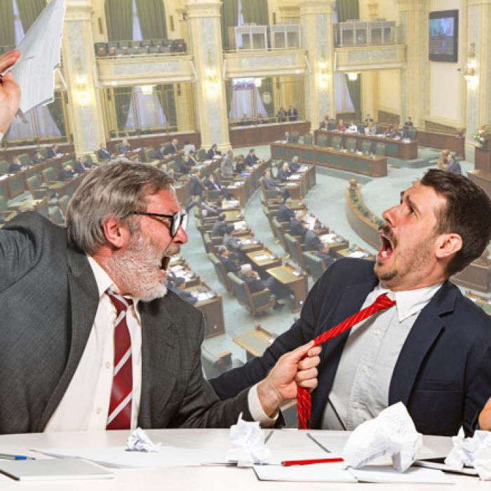 Bătaie pentru eliminarea suprataxării contractelor de muncă