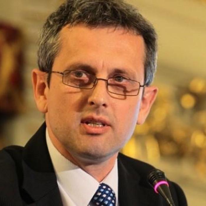 Valentin Lazea (BNR): Sute de programe elaborate de autorităţile române zac în sertare