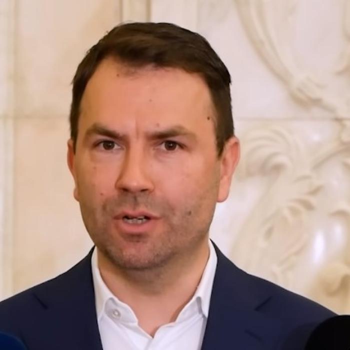 Cătălin Drulă: Şefii ASF şi cei ce i-au pus în funcţii să explice de ce creşte poliţa RCA cu până la 40%