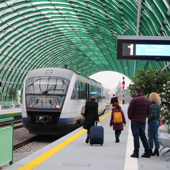 Circulaţia trenurilor pe relaţia Bucureşti Nord-Aeroport se închide temporar