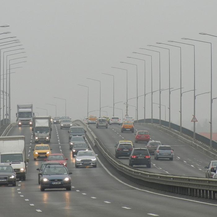 Cum va arăta viitorul transportului în România. Studiu Deloitte