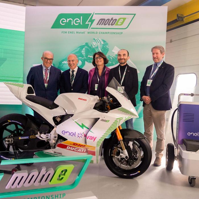 Începe o nouă eră: Campionatul mondial FIM ENEL MOTOE™ 2023 prezentat în Vallelunga