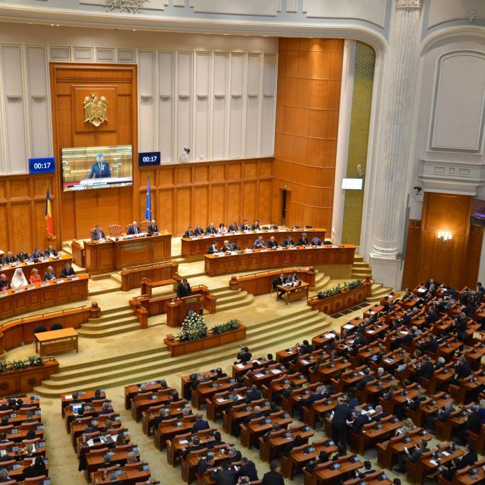 Blocaj în Parlament cu proiectul privind pensiile speciale