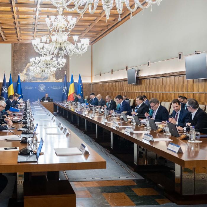 Guvernul urmează să anunţe pachetul de reformă a cheltuielilor publice