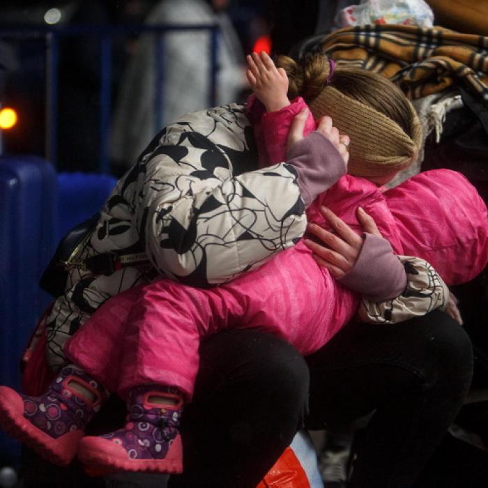 Cei care găzduiesc refugiați ucraineni nu mai primesc bani de la stat