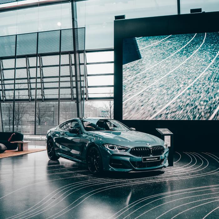 BMW ar putea majora preţurile la unele modele