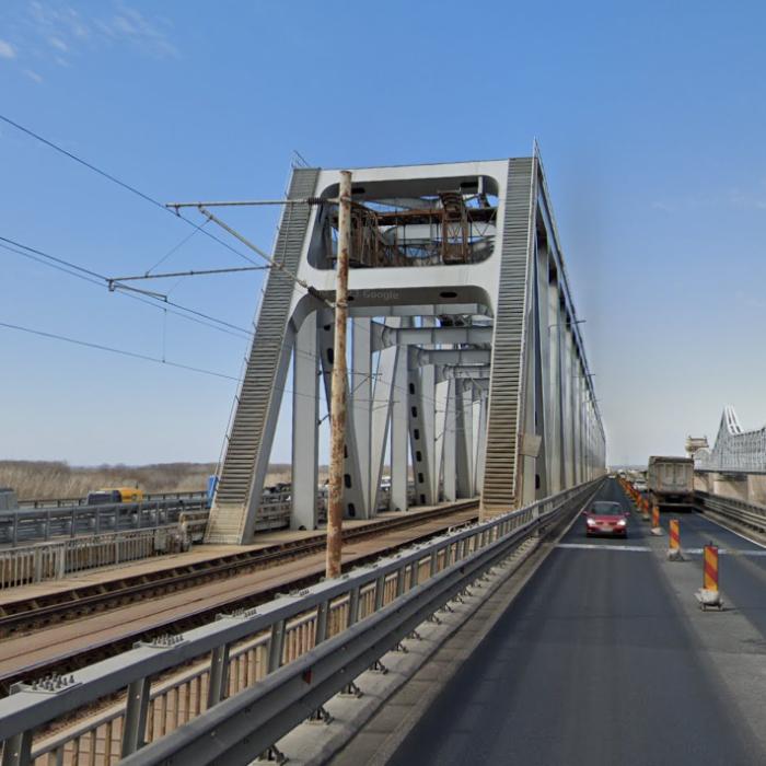 Se cere suspendarea taxei de pod de la Fetești