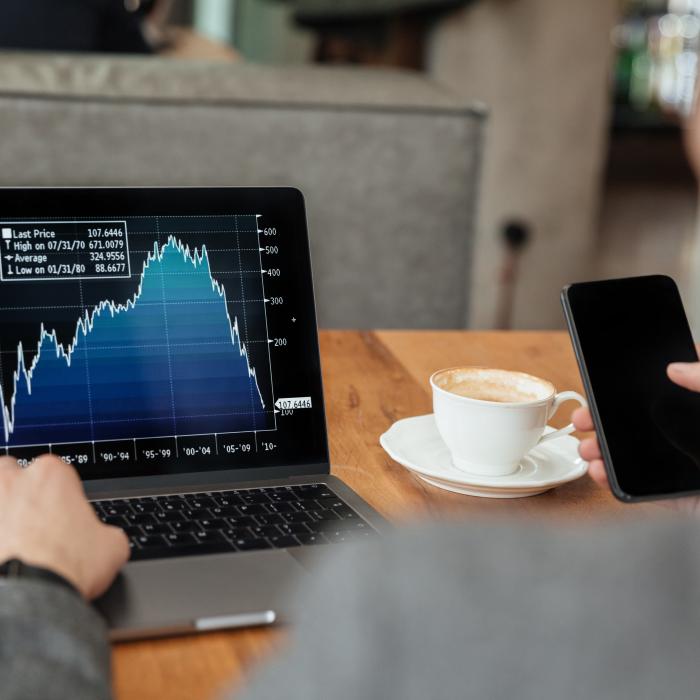 Materii prime: Metalele prețioase și-au regăsit strălucirea. Cuprul, tot mai scump 