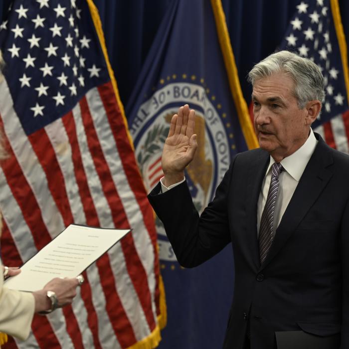 Șeful FED, chemat la audieri în Congresul SUA. Piețele de acțiuni au încremenit