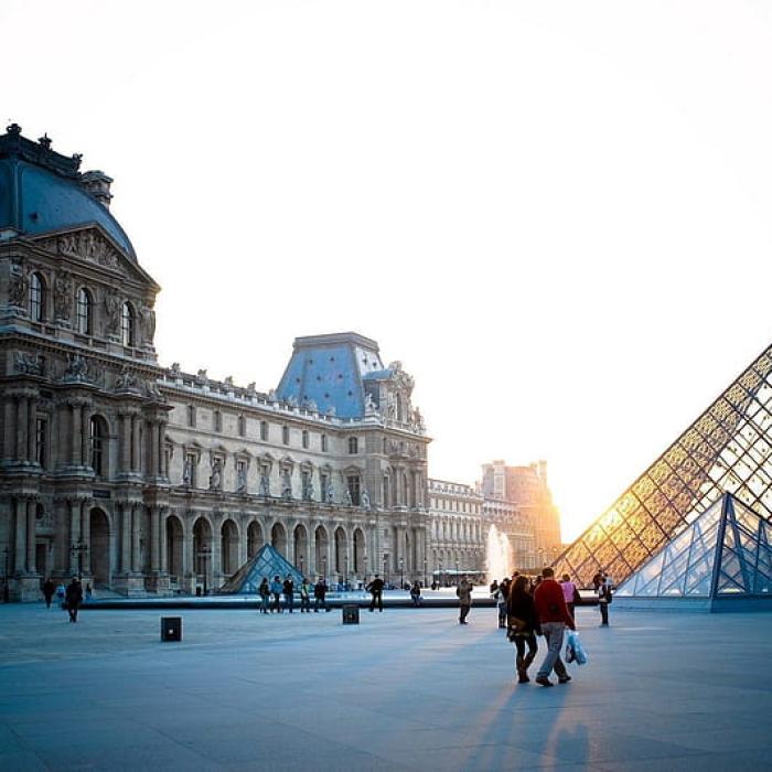 La Paris, premierul chinez a criticat strategia de suveranitate economică a UE