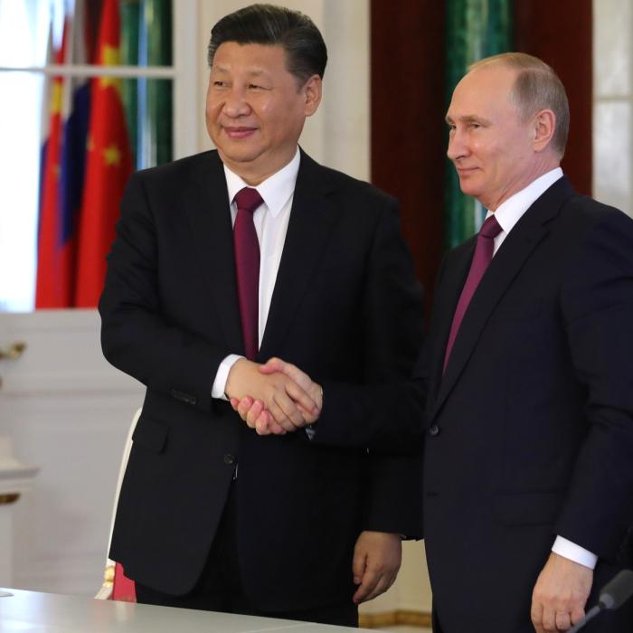 FT: Xi Jinping l-a avertizat pe Vladimir Putin să nu folosească arme nucleare în Ucraina