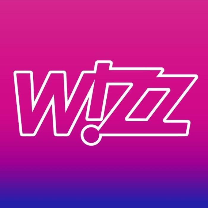 Ce soluţii le oferă Wizz Air românilor afectaţi de zborurile anulate sau întârziate. Anunţ oficial