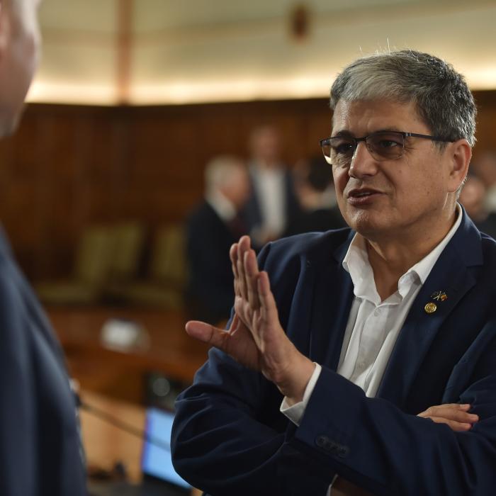 Marcel Boloş anunţă o măsură obligatorie B2B, care intră în vigoare de la 1 ianuarie 2024: Facturarea elecctronică