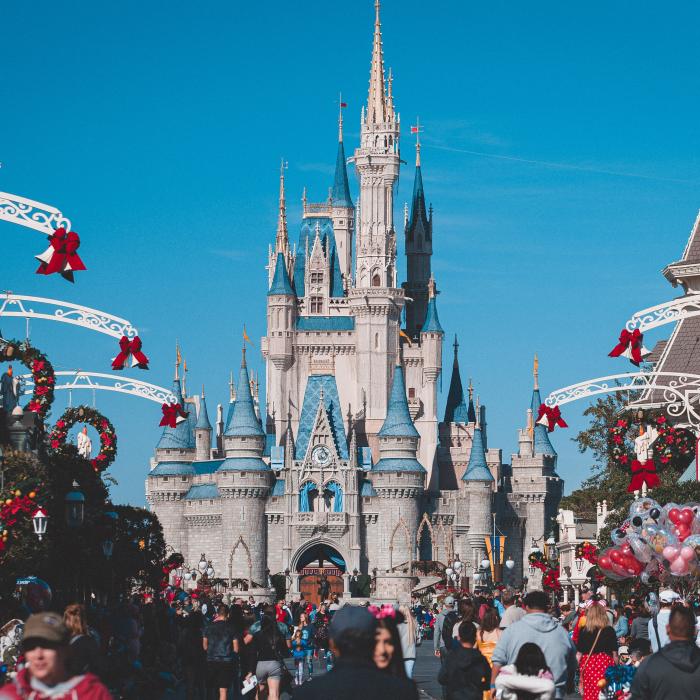 Platformele de streaming, tot mai scumpe. Anunțul făcut de șeful Disney
