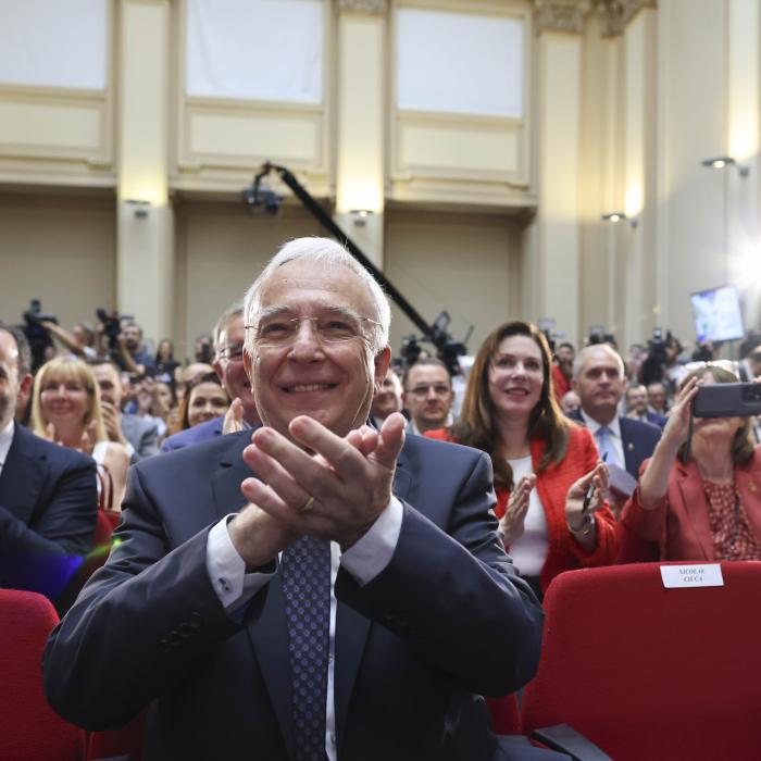 Mugur Isărescu a stabilit un record european. Cine sunt cei mai tineri și cei mai în vârstă guvernatori