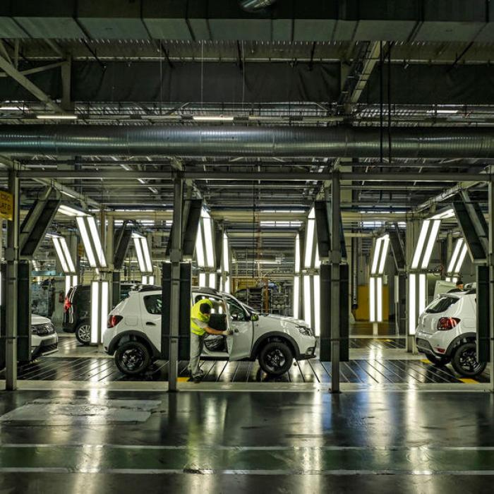 Evoluția pieței auto în România. Vești proaste pe partea producției