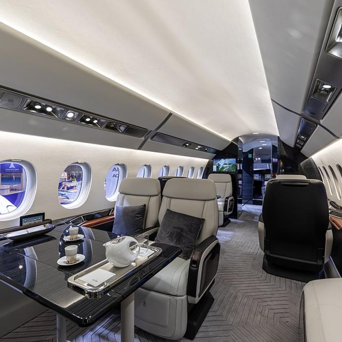Aeronautică: Noul avion Falcon 6X a primit aprobare în Europa și SUA.