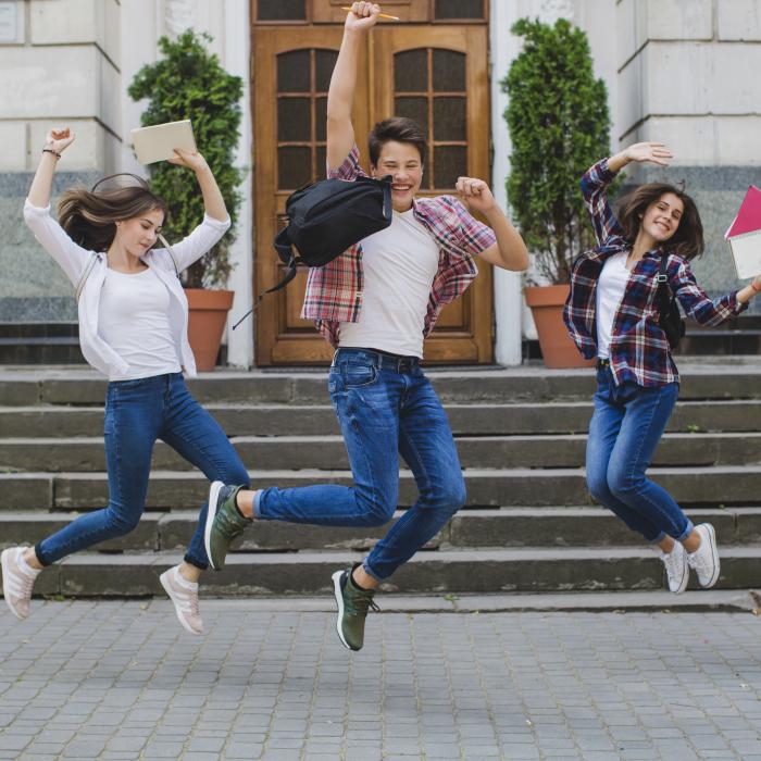 Bursele pentru elevi, majorate. O creștere substanțială