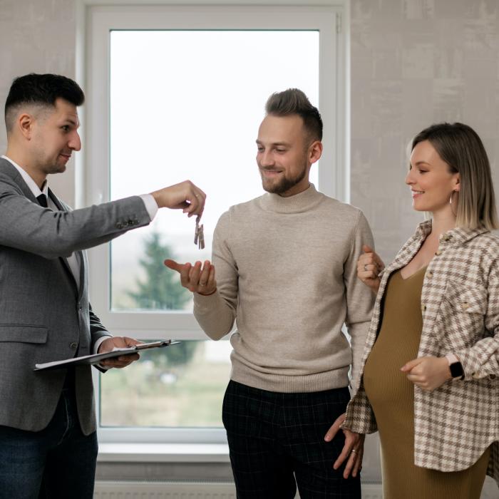 Sfaturi despre investițiile în imobiliare. Adrian Mitroi (ASE): Nu depinde de condițiile de piață, ci de ceea ce vrei să faci