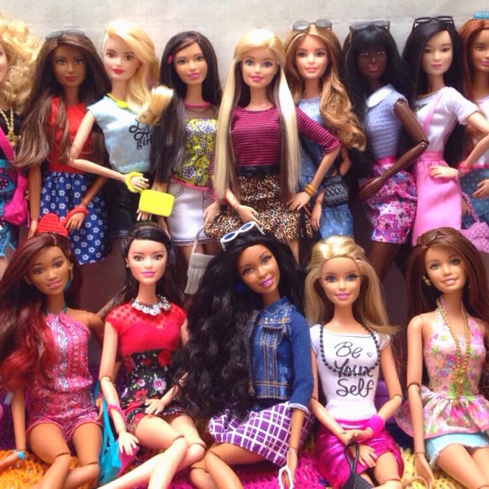 Vânzările de păpuși Barbie au crescut cu 25% după lansarea filmului care a spart recordurile de box office