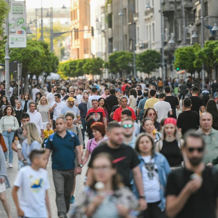 Un recent sondaj arată cât de nemulțumiți sunt românii de salariile lor