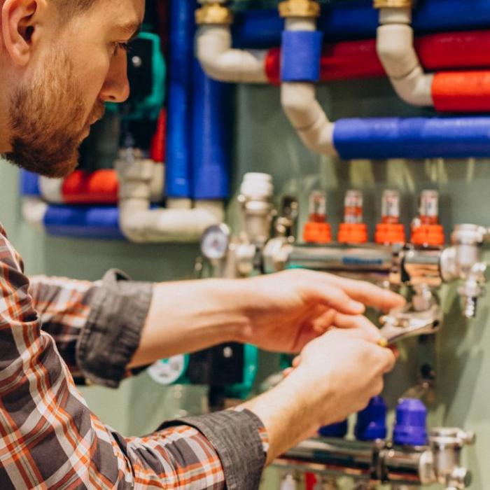 Românii, îngrijoraţi de costurile cu încălzirea în această iarnă