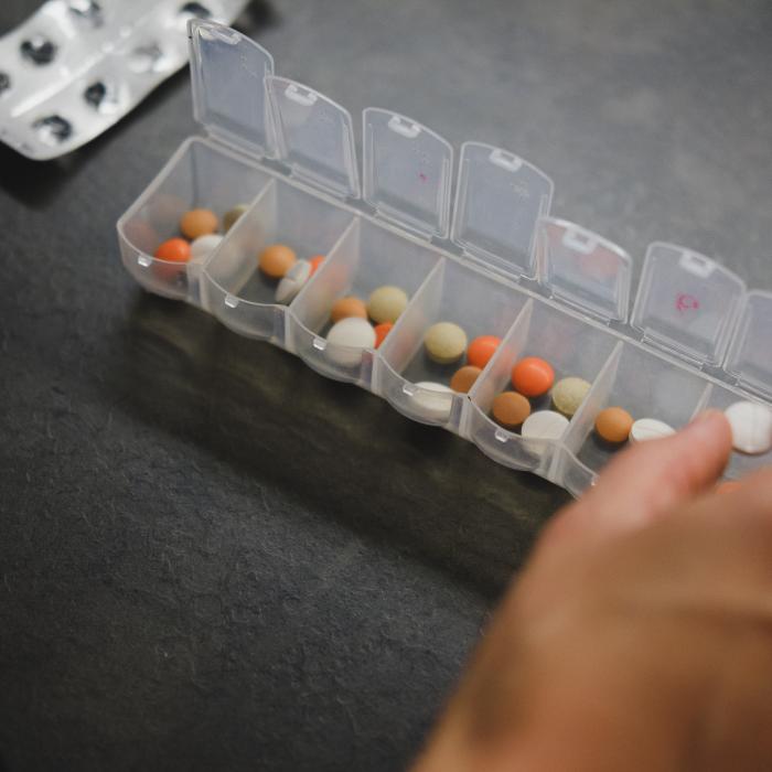 Laboratorul Sanofi face mutări și se separă de o serie de medicamente