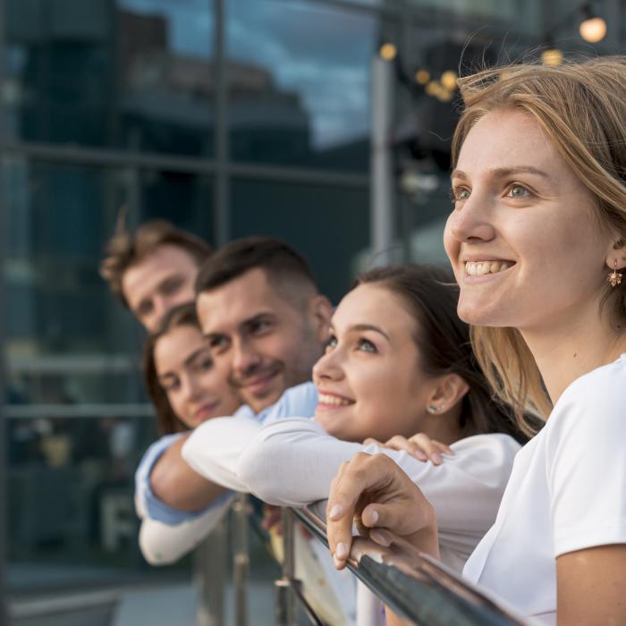 Problemă rezolvată: Elveția ia băncile, Suedia rămâne cu aurora boreală 