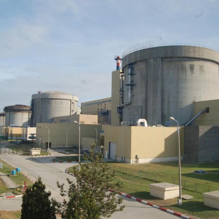 Fitch Ratings: Ratingul Nuclearelectrica a fost confirmat la ''BBB minus'', cu perspectivă stabilă
