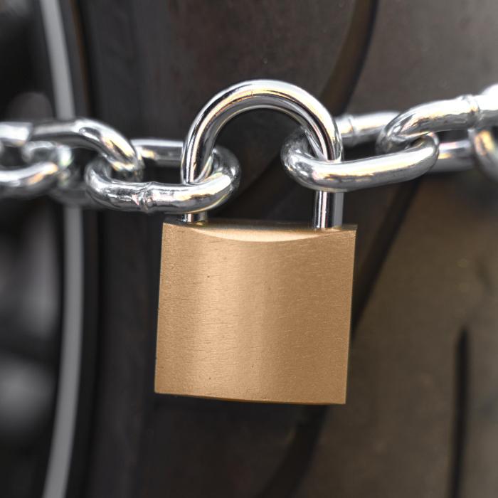 Zeci de mii de firme dizolvate în România. Cel mai afectat domeniu