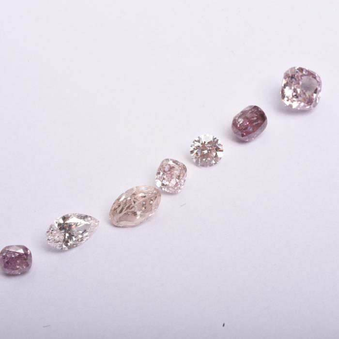 Prețurile diamantelor sintetice s-au prăbușit