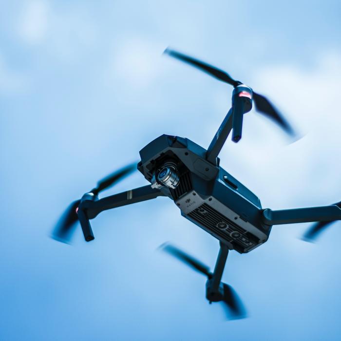 Ministerul de Interne cumpără drone. Pentru ce misiuni vor fi folosite. Proiect pe agenda şedinţei de Guvern