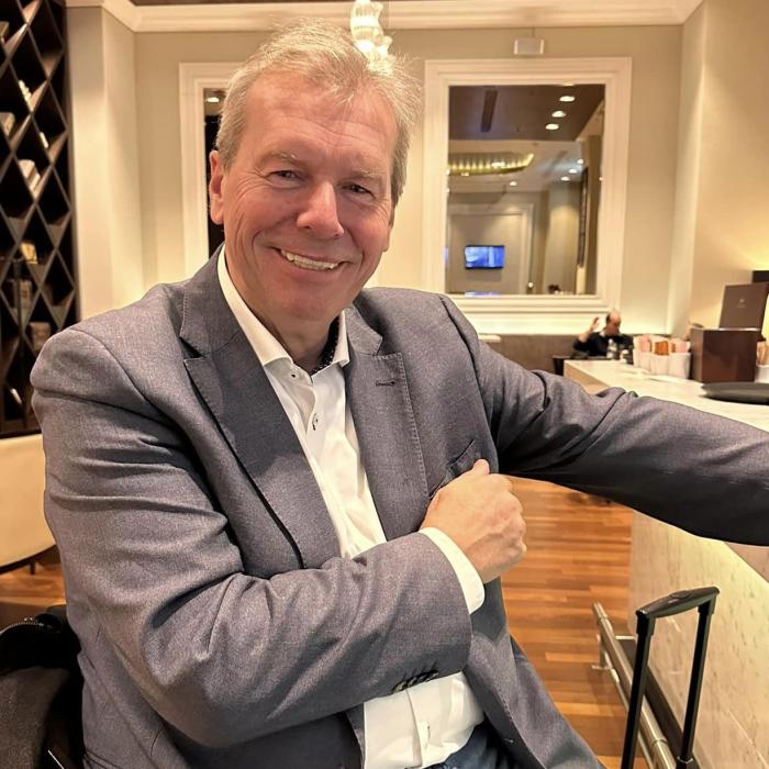 FT: Politician belgian de extremă dreapta, spion pentru Beijing. Ofițelul de legătură a operat și în România și Polonia