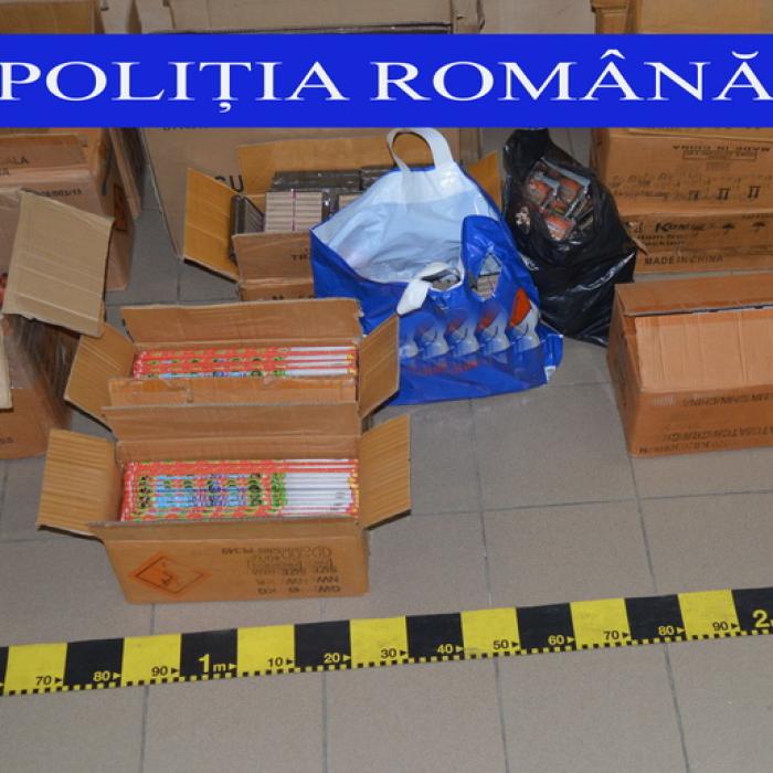 Peste 87 tone de artificii şi petarde, confiscate de Poliţia Română în această perioadă