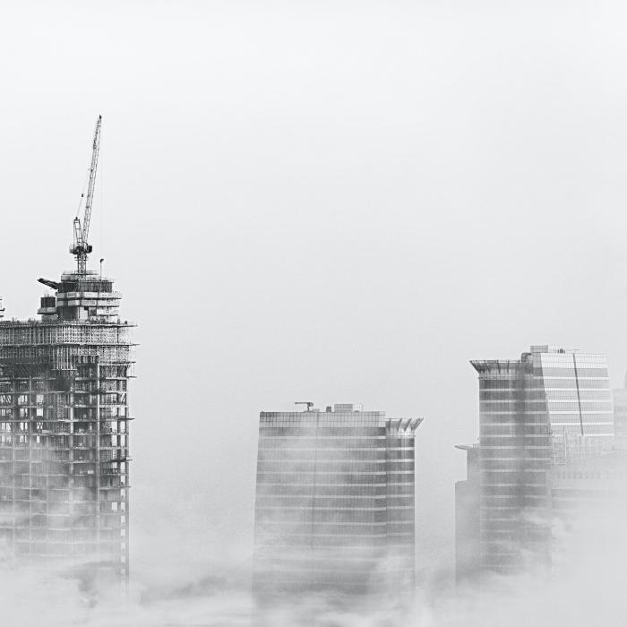 Ceaţa densă a dat peste cap traficul aerian şi feroviar în New Delhi